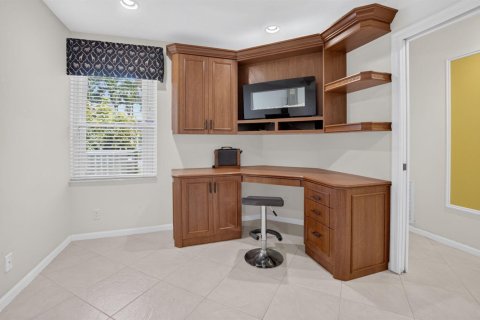 House in Boynton Beach, Florida 3 bedrooms, 155.33 sq.m. № 2252723 - photo 26