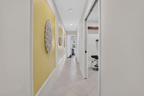 House in Boynton Beach, Florida 3 bedrooms, 155.33 sq.m. № 2252723 - photo 24