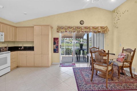 House in Boynton Beach, Florida 3 bedrooms, 155.33 sq.m. № 2252723 - photo 9