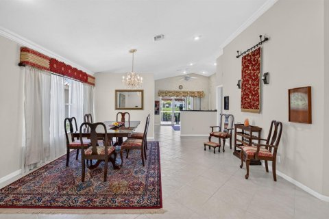 House in Boynton Beach, Florida 3 bedrooms, 155.33 sq.m. № 2252723 - photo 18