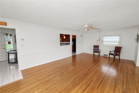 Casa en venta en Winter Haven, Florida, 3 dormitorios, 155.61 m2 № 2280029 - foto 16