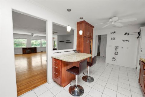 Casa en venta en Winter Haven, Florida, 3 dormitorios, 155.61 m2 № 2280029 - foto 15