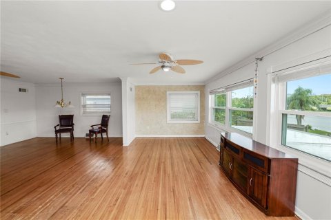 Casa en venta en Winter Haven, Florida, 3 dormitorios, 155.61 m2 № 2280029 - foto 17