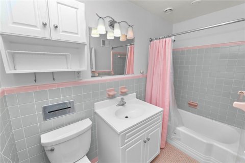 Casa en venta en Winter Haven, Florida, 3 dormitorios, 155.61 m2 № 2280029 - foto 29