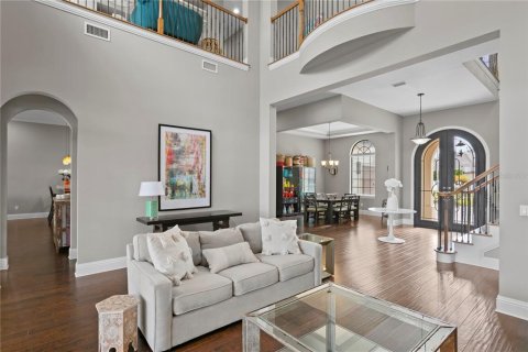 Casa en venta en Tampa, Florida, 5 dormitorios, 574.51 m2 № 1532560 - foto 11