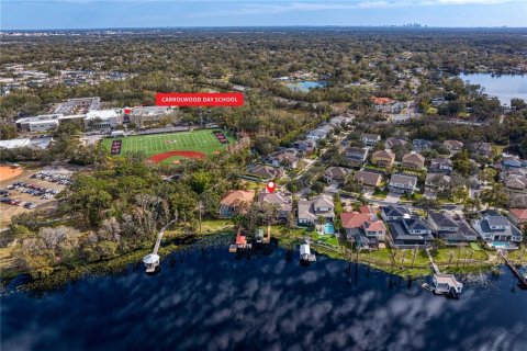 Casa en venta en Tampa, Florida, 5 dormitorios, 574.51 m2 № 1532560 - foto 3