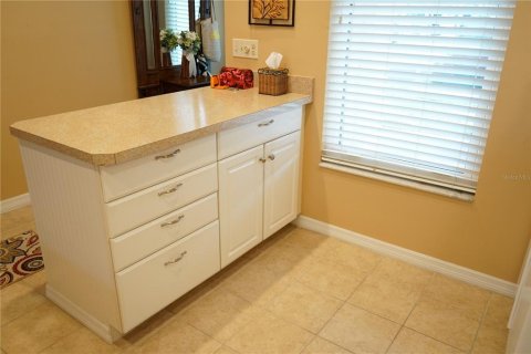 Condominio en venta en Sun City Center, Florida, 2 dormitorios, 99.68 m2 № 1755380 - foto 4