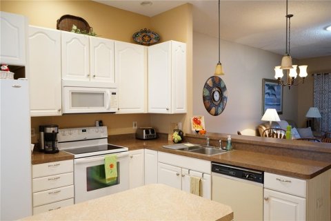 Condominio en venta en Sun City Center, Florida, 2 dormitorios, 99.68 m2 № 1755380 - foto 3