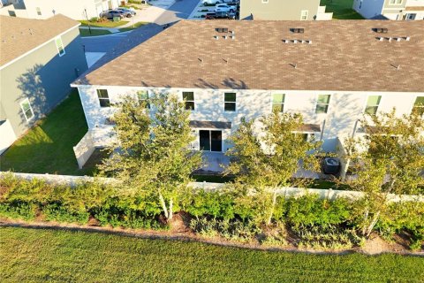 Townhouse in Ocala, Florida 3 bedrooms, 139.82 sq.m. № 2394073 - photo 25