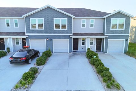 Townhouse in Ocala, Florida 3 bedrooms, 139.82 sq.m. № 2394073