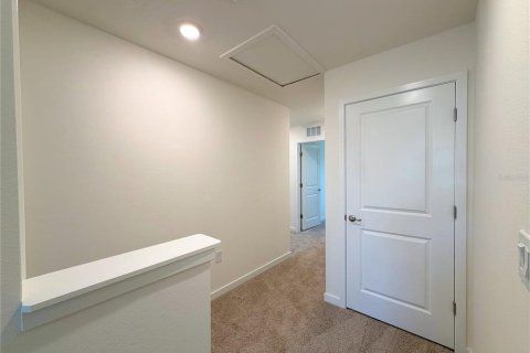 Townhouse in Ocala, Florida 3 bedrooms, 139.82 sq.m. № 2394073 - photo 12