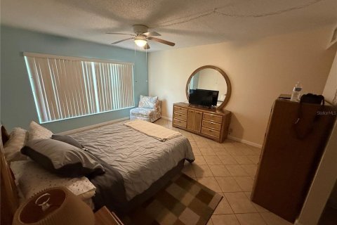 Condo in Winter Haven, Florida, 2 bedrooms  № 1681233 - photo 13