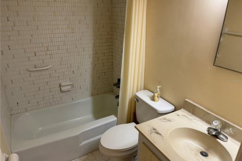 Condo in Winter Haven, Florida, 2 bedrooms  № 1681233 - photo 20