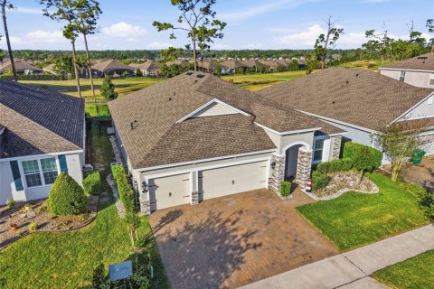 House in DeLand, Florida 3 bedrooms, 218.88 sq.m. № 2208220 - photo 2