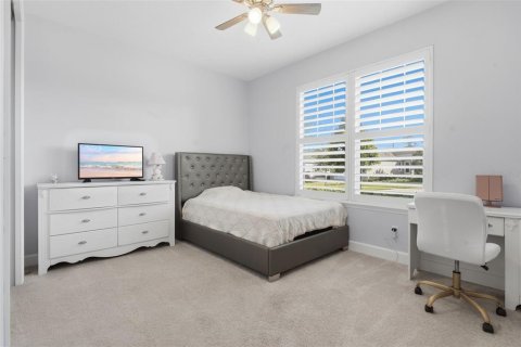 House in DeLand, Florida 3 bedrooms, 218.88 sq.m. № 2208220 - photo 25