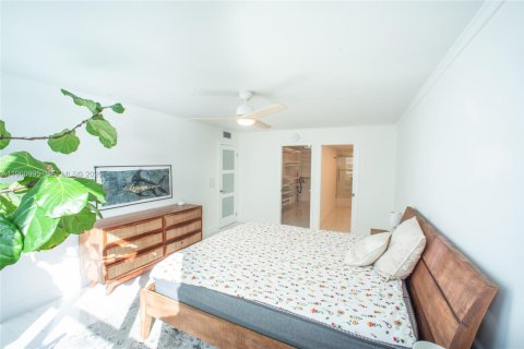 Снять в аренду кондоминиум в Майами-Бич, Флорида 2 спальни, 123м2, № 2021824 - фото 13