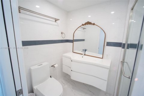 Снять в аренду кондоминиум в Майами-Бич, Флорида 2 спальни, 123м2, № 2021824 - фото 9