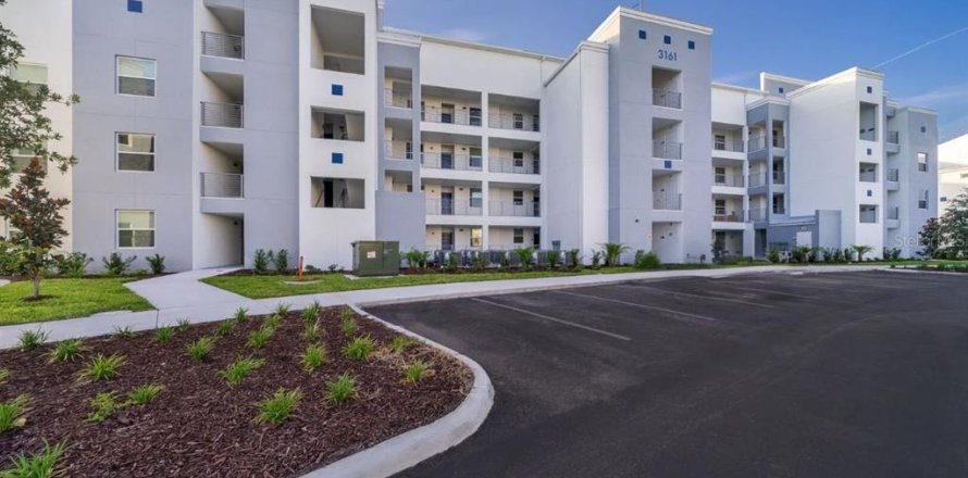 Condominio en Kissimmee, Florida, 3 dormitorios № 1910505