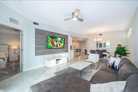 Condominio en alquiler en Kissimmee, Florida, 3 dormitorios, 123.47 m2 № 1910505 - foto 2
