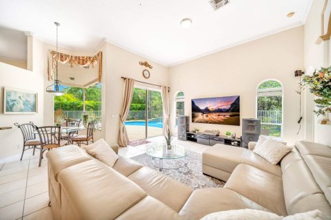 Casa en venta en Coral Springs, Florida, 5 dormitorios, 256.22 m2 № 2190897 - foto 26