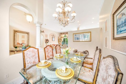 Casa en venta en Coral Springs, Florida, 5 dormitorios, 256.22 m2 № 2190897 - foto 17