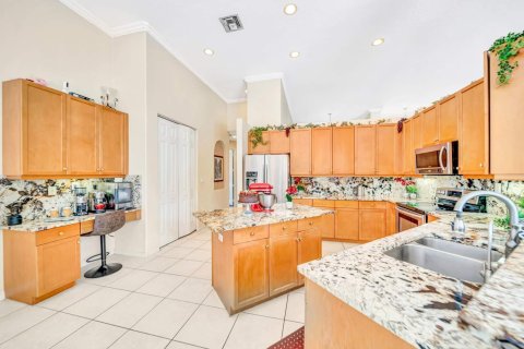 Casa en venta en Coral Springs, Florida, 5 dormitorios, 256.22 m2 № 2190897 - foto 22