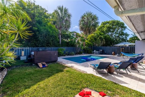 Casa en alquiler en Pompano Beach, Florida, 2 dormitorios, 174.19 m2 № 1930141 - foto 20