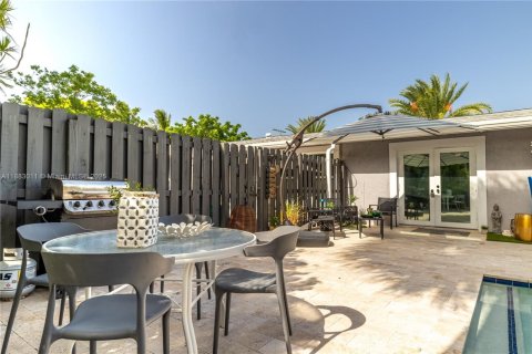 Casa en alquiler en Pompano Beach, Florida, 2 dormitorios, 174.19 m2 № 1930141 - foto 22