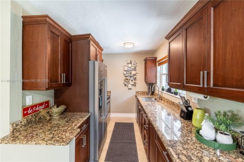 Casa en alquiler en Pompano Beach, Florida, 2 dormitorios, 174.19 m2 № 1930141 - foto 8