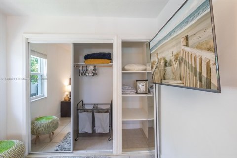 Casa en alquiler en Pompano Beach, Florida, 2 dormitorios, 174.19 m2 № 1930141 - foto 14