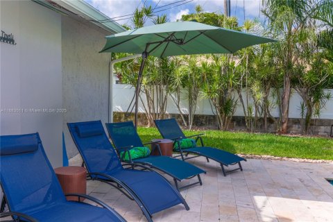 Casa en alquiler en Pompano Beach, Florida, 2 dormitorios, 174.19 m2 № 1930141 - foto 21