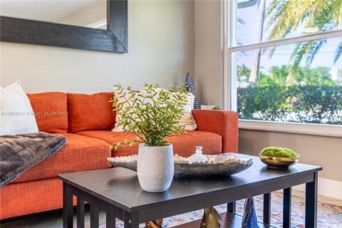 Casa en alquiler en Pompano Beach, Florida, 2 dormitorios, 174.19 m2 № 1930141 - foto 4