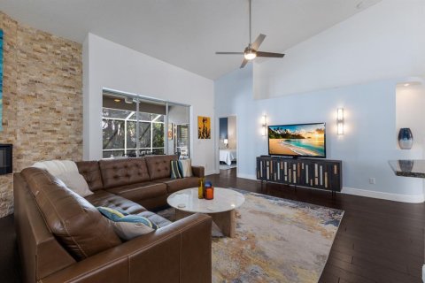 House in Sarasota, Florida 3 bedrooms, 168.06 sq.m. № 1670062 - photo 6