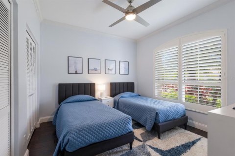 House in Sarasota, Florida 3 bedrooms, 168.06 sq.m. № 1670062 - photo 22