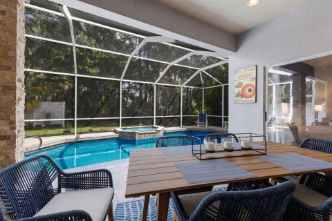 House in Sarasota, Florida 3 bedrooms, 168.06 sq.m. № 1670062 - photo 28