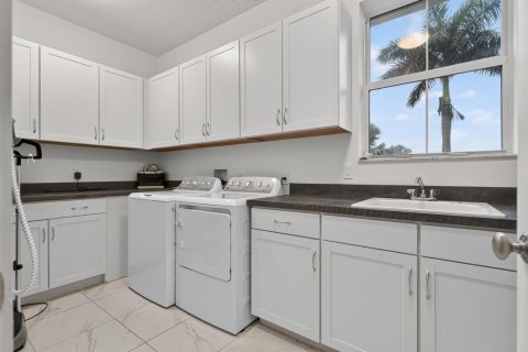 Casa en venta en Palm Beach Gardens, Florida, 4 dormitorios, 354.52 m2 № 2427764 - foto 21