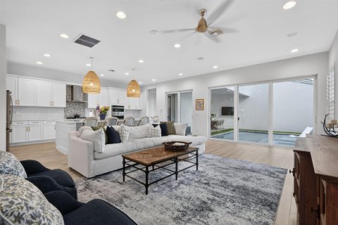 Casa en venta en Palm Beach Gardens, Florida, 4 dormitorios, 354.52 m2 № 2427764 - foto 5