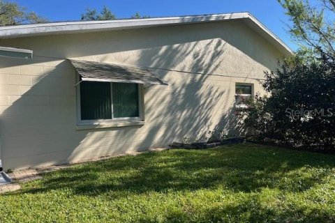 Villa ou maison à louer à Ocala, Floride: 2 chambres, 162.39 m2 № 2425984 - photo 18