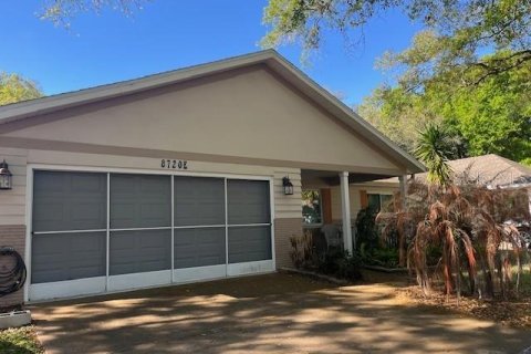 Villa ou maison à Ocala, Floride 2 chambres, 162.39 m2 № 2425984