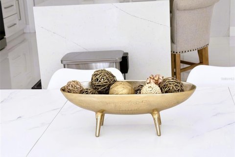 Снять в аренду виллу или дом в Сарасота, Флорида 6 комнат, 188.68м2, № 2101709 - фото 15