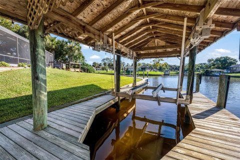 Villa ou maison à vendre à Palm Coast, Floride: 3 chambres, 296.17 m2 № 2416584 - photo 20