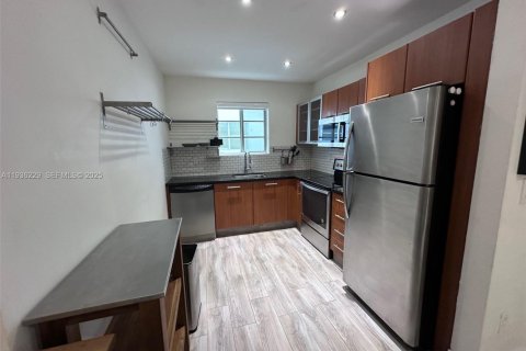 Condominio en venta en Miami Beach, Florida, 2 dormitorios, 95.6 m2 № 1994415 - foto 9