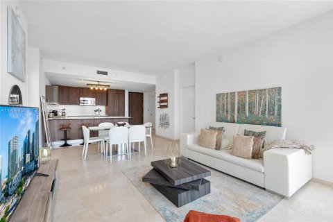 Condo in Miami, Florida, 2 bedrooms  № 1997084