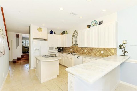 Condo in Port Charlotte, Florida, 4 bedrooms  № 2118501 - photo 9