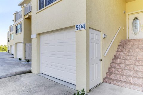 Condo in Port Charlotte, Florida, 4 bedrooms  № 2118501 - photo 4