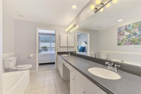 Condo in Port Charlotte, Florida, 4 bedrooms  № 2118501 - photo 20