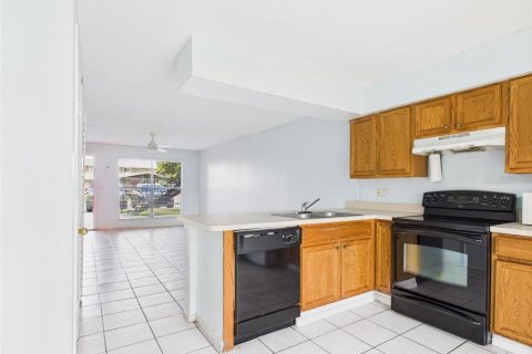 Condominio en venta en Orlando, Florida, 2 dormitorios, 78.97 m2 № 1770043 - foto 8