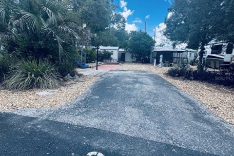 Terreno en Crystal River, Florida № 2214307
