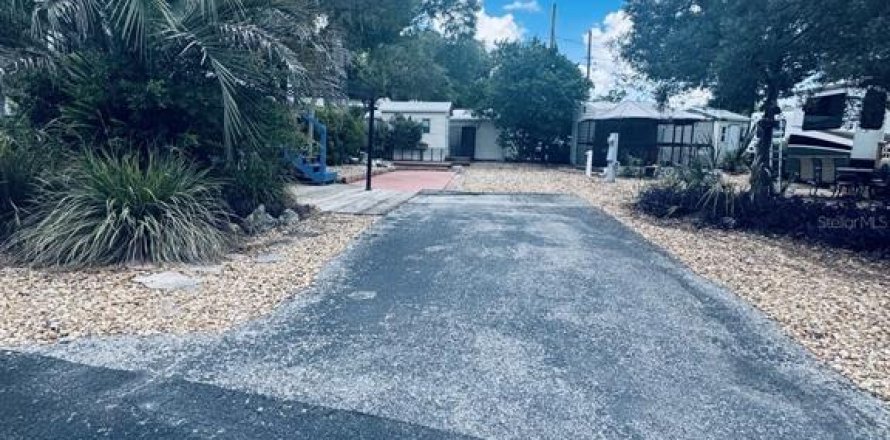 Terreno en Crystal River, Florida № 2214307