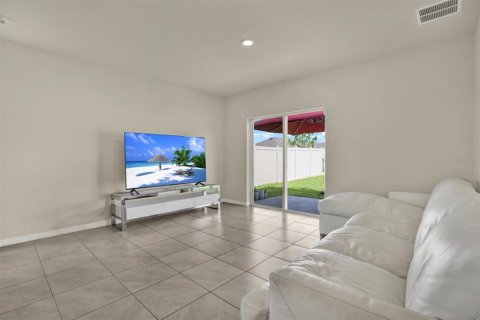 Villa ou maison à vendre à Wesley Chapel, Floride: 5 chambres, 227.89 m2 № 2318631 - photo 12